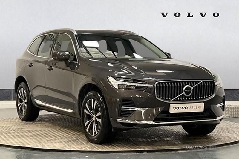 Used Volvo XC60 Inscription 337 HP (247 kW) 2022 Grey SUV