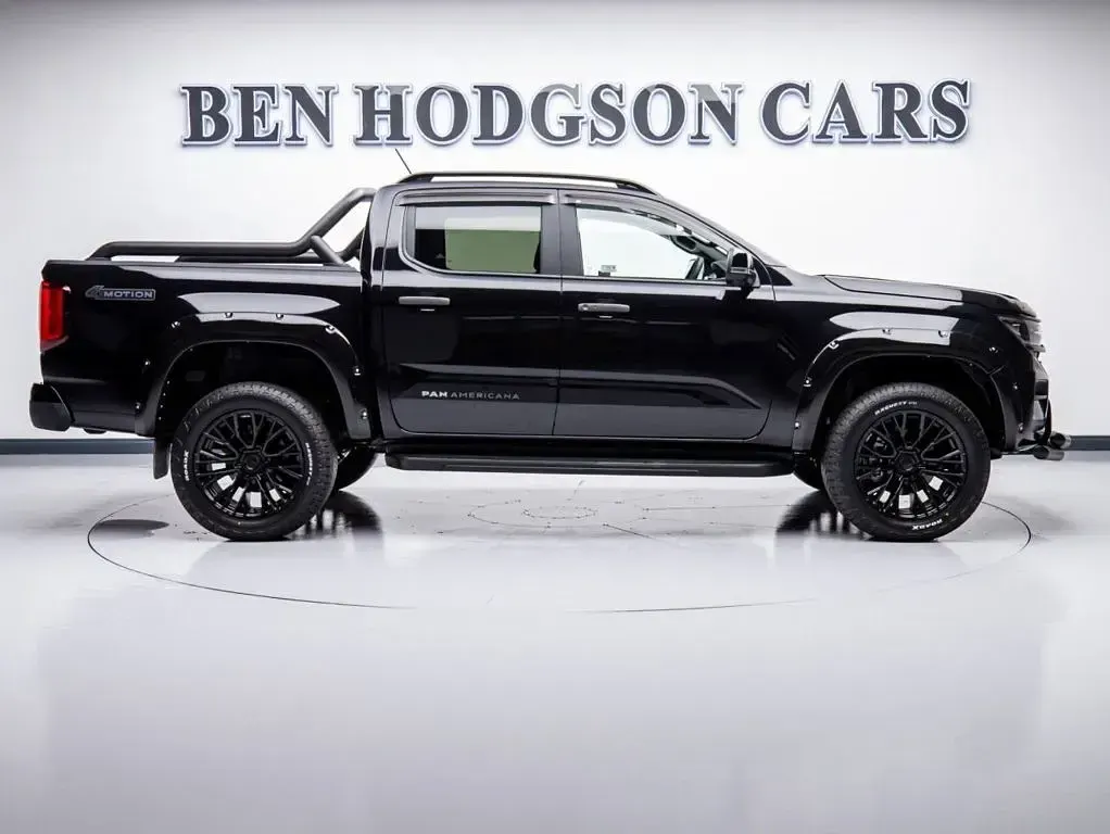 New VW Amarok PanAmericana 240 HP (176 kW) 2026 Black Pickup