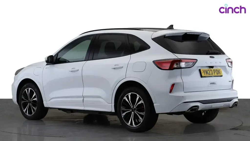 Used Ford Kuga ST-Line X 225 HP (165 kW) 2023 White SUV