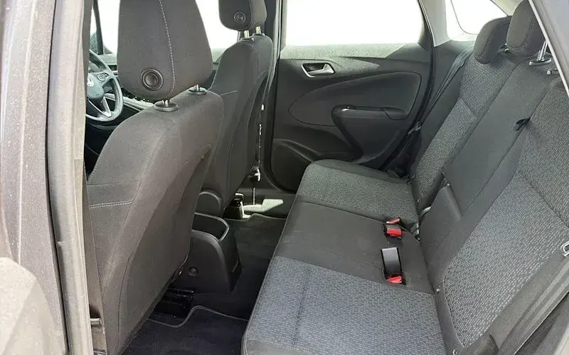 Used Vauxhall Crossland X S 110 HP (80 kW) 2019 Grey SUV