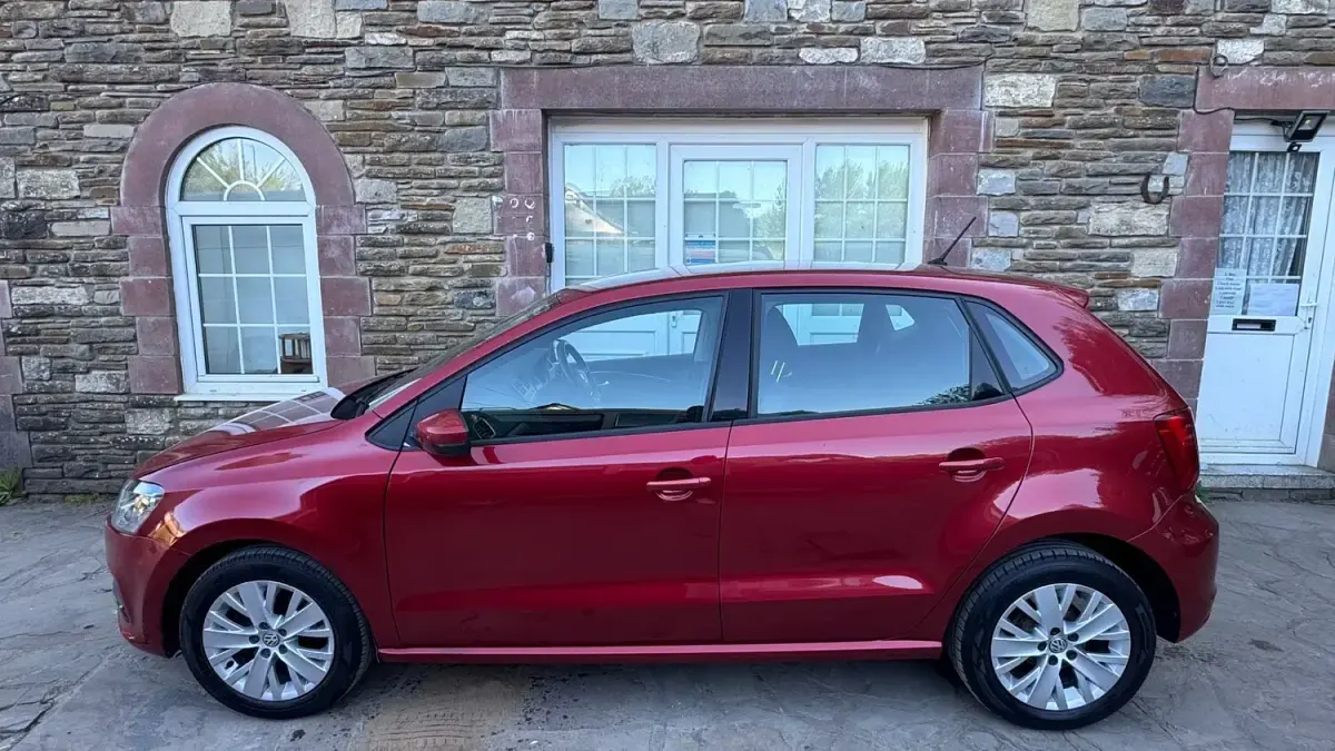 Used VW Polo SE 2016 Red Hatchback