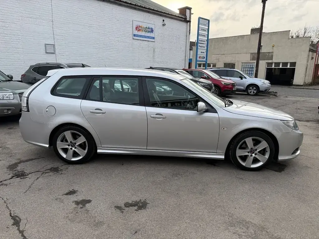 Used Saab 9-3 160 HP (117 kW) 2011 Silver Estate