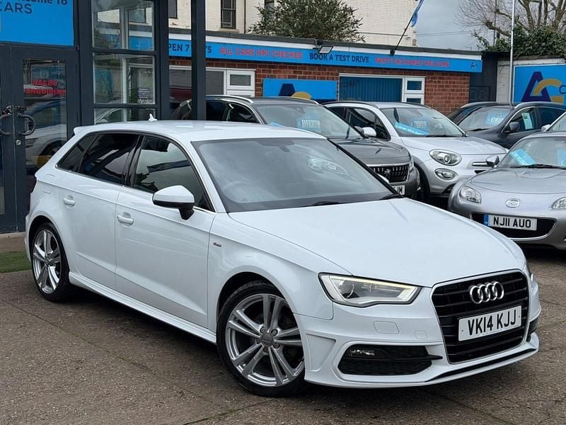 Used Audi A3 Sportback S-Line 122 HP (89 kW) 2014 White Hatchback