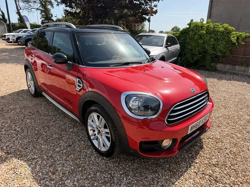 Used Mini Cooper Exclusive 2019 Red Hatchback