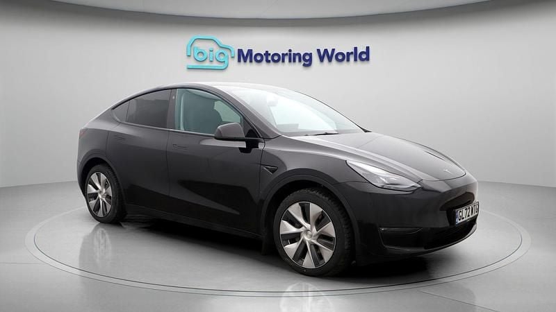 Used Tesla Model Y Long Range AWD 378 kW (514 HP) 2023 Black SUV