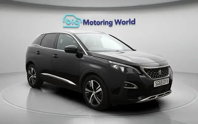 Second-hand Peugeot 3008 GT-line 131 CP (96 kW) 2019 Negru SUV