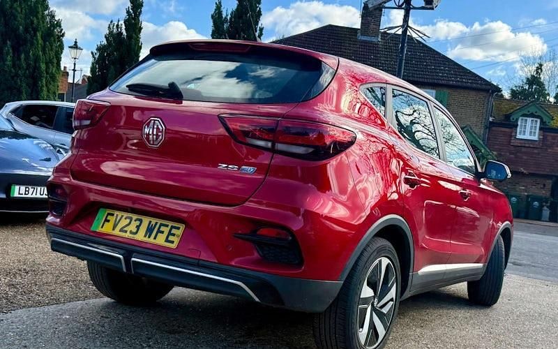 Used MG ZS SE 114 kW (156 HP) 2023 SUV