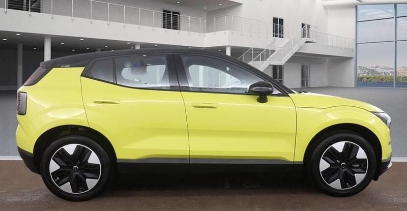 Used Volvo EX30 Plus 200 kW (272 HP) 2024 Yellow SUV