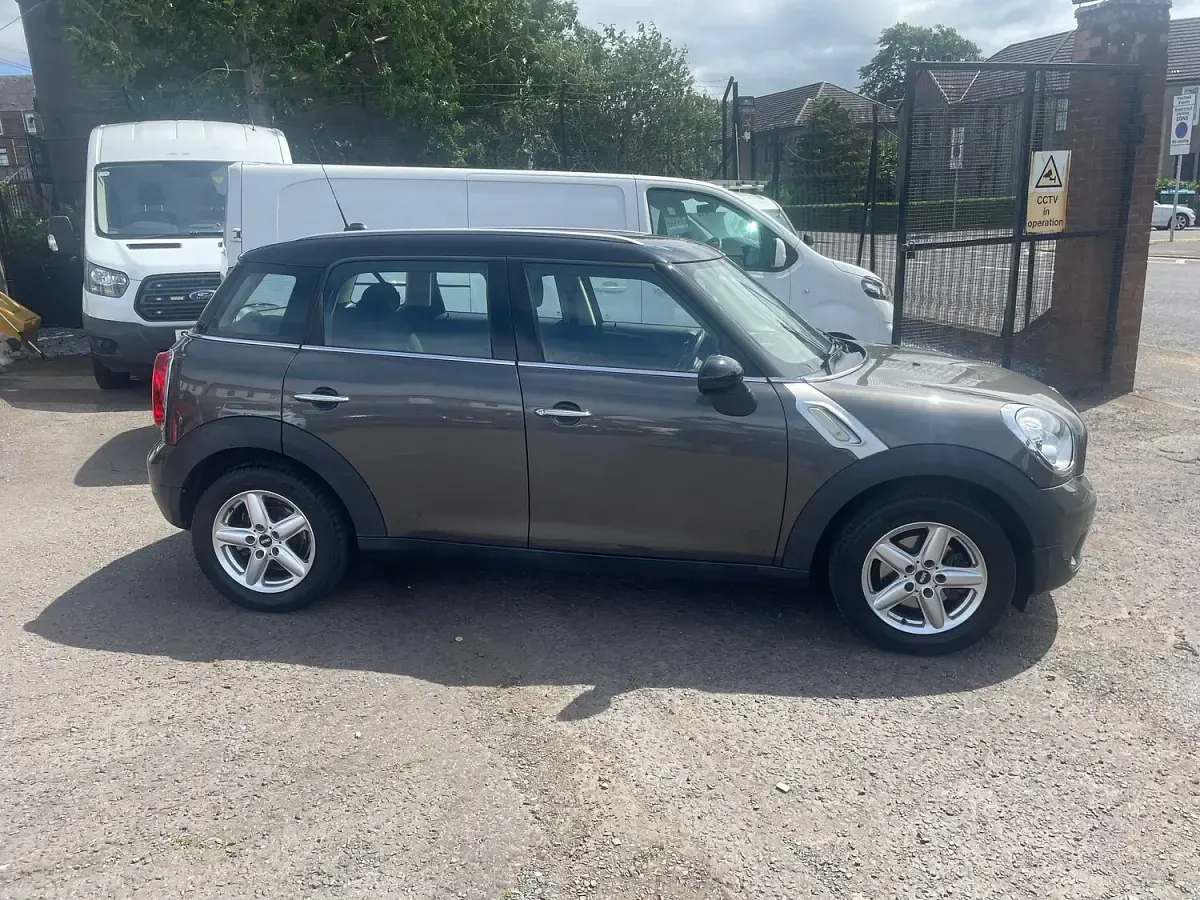 Used Mini Cooper Countryman 122 HP (89 kW) 2013 Grey SUV