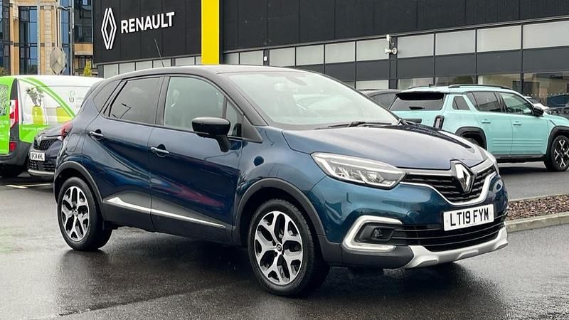 Blue/black Used 2019 Renault Captur GT-Line SUV | £10,189 (Fair price) - Image 1/1