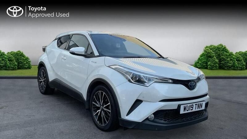 White Used 2019 Toyota C-HR SUV | £14,417 (Fair price) - Image 1/4