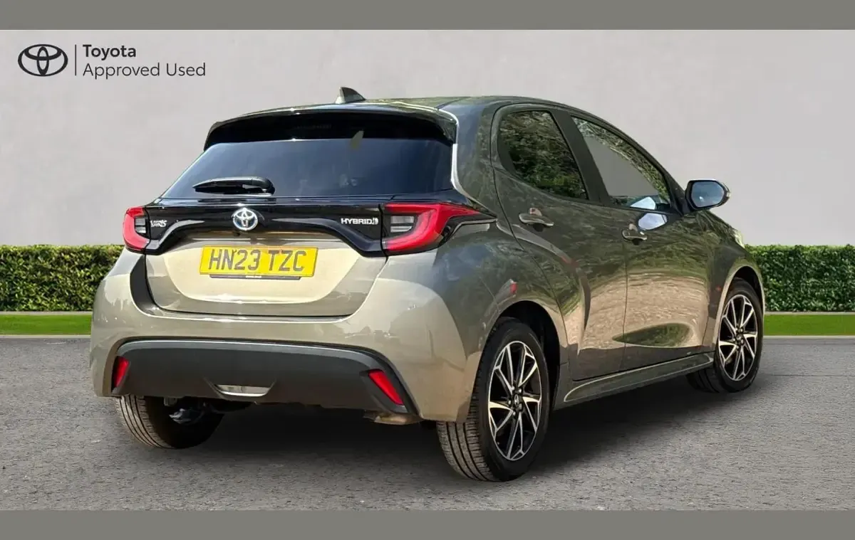 Used Toyota Yaris Design 113 HP (83 kW) 2023 Other Hatchback