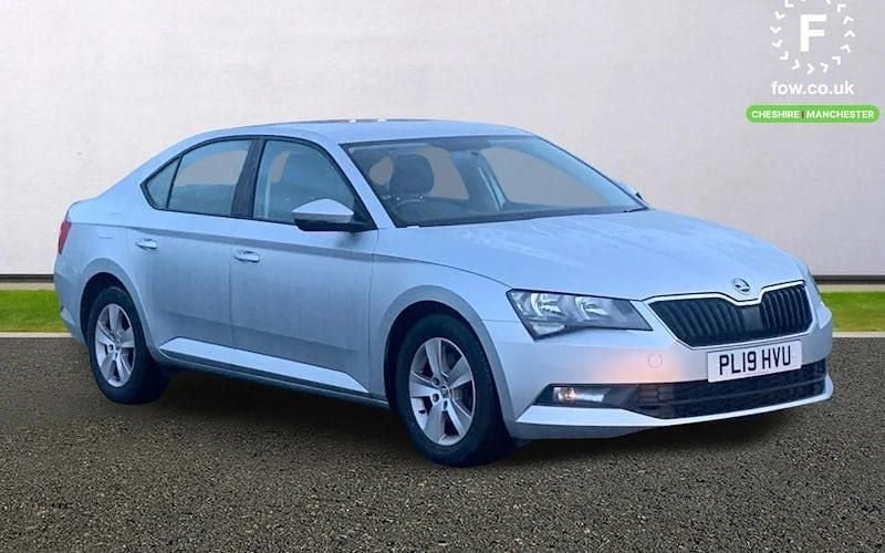 Used 2019 Skoda Superb Hatchback | £15,599 (A bit pricey) - Image 1/3