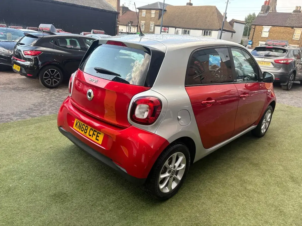 Used Smart ForFour Passion 2018 Silver Hatchback