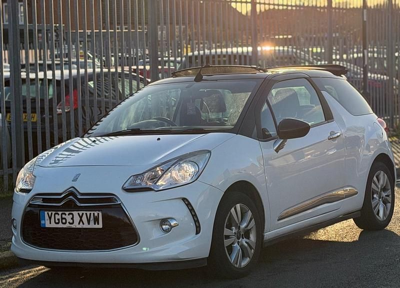 Begagnad Citroën DS3 Cabriolet 2013 Vit Cab