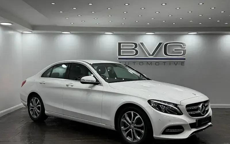 Used Mercedes C200 184 HP (135 kW) 2015 Sedan