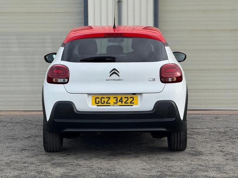 Used Citroën C3 Flair 110 HP (80 kW) 2017 White Hatchback