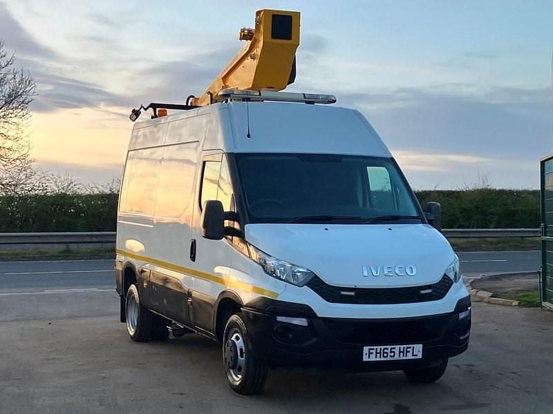 Used Iveco Daily 150 HP (110 kW) 2016 White