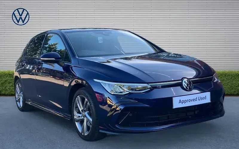 Used VW Golf VIII R-line 150 HP (110 kW) 2023 Hatchback