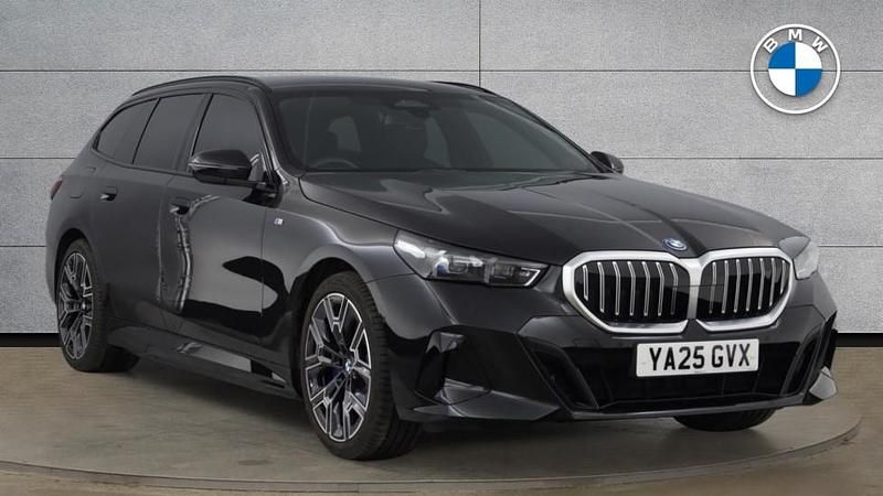 Used BMW 530e M Sport 295 HP (216 kW) 2025 Black Estate