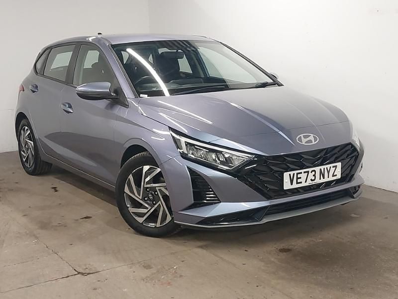 Used Hyundai i20 Advanced 100 HP (73 kW) 2024 Blue Hatchback
