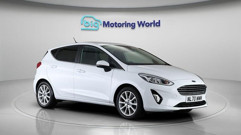 Używany Ford Fiesta Titanium 125 KM (91 kW) 2020 Hatchback