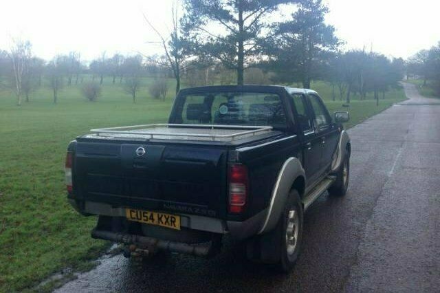 Begagnad Nissan Navara 2004 Pickup