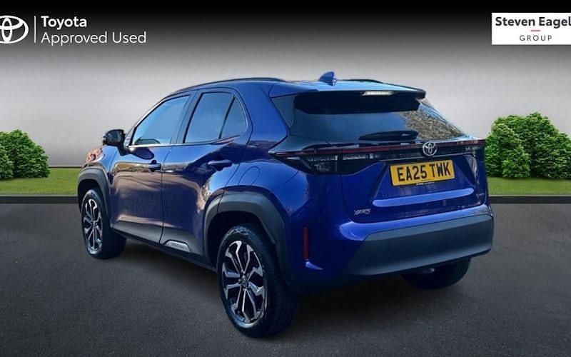 Used Toyota Yaris Hybrid Design 116 HP (85 kW) 2025 Estate