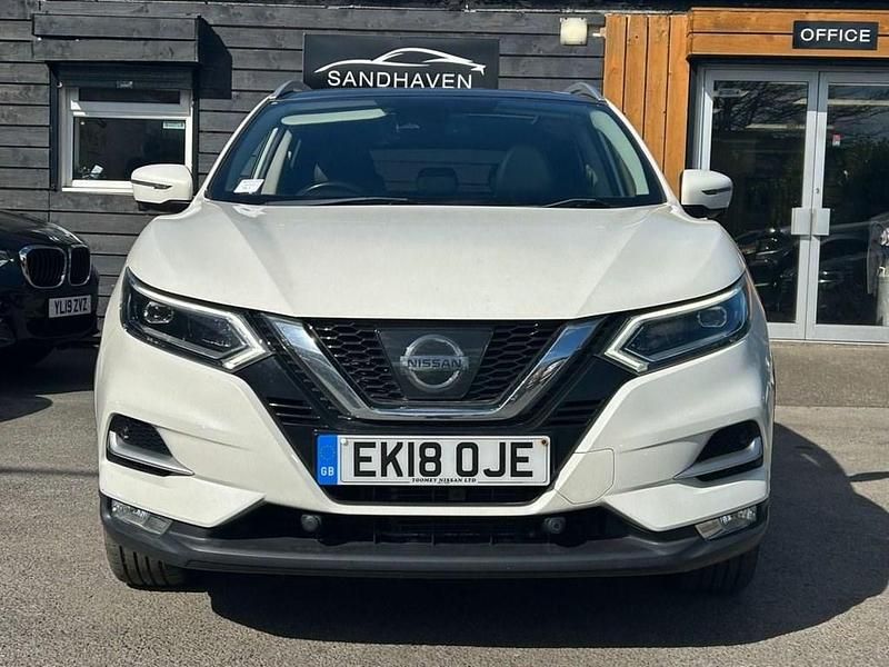 Used Nissan Qashqai Tekna 115 HP (84 kW) 2018 White SUV