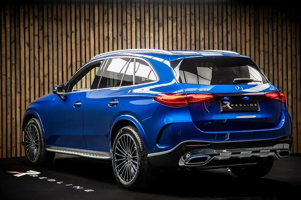 Used Mercedes GLC300e AMG line 2023 Blue SUV