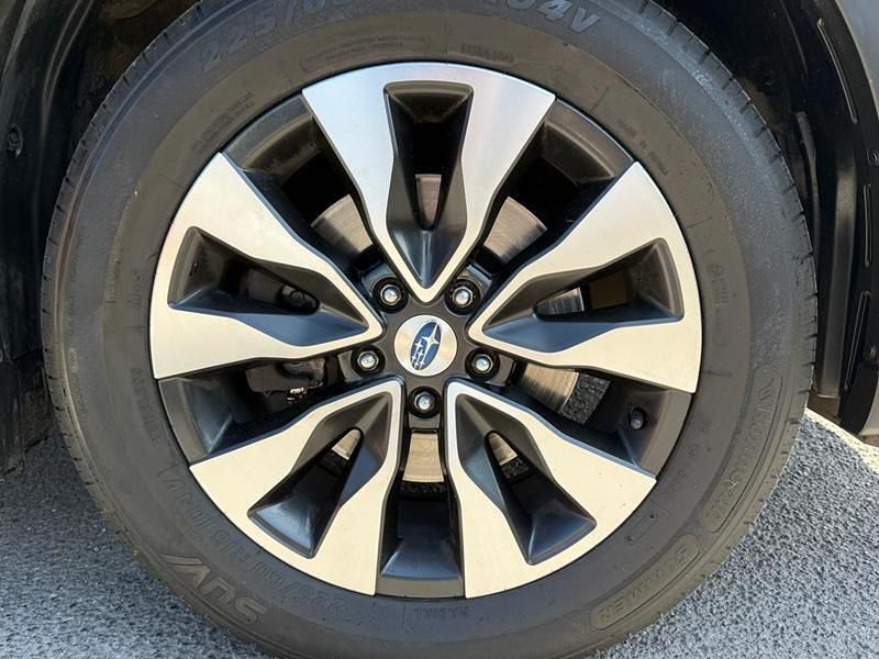 Begagnad Subaru Outback 167 HK (122 kW) 2024 Grå Kombi