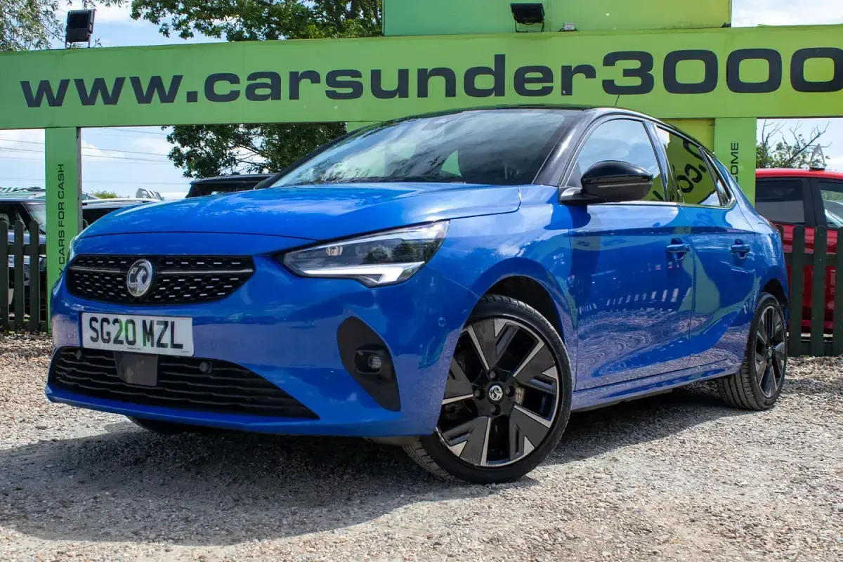 Used Vauxhall Corsa-e Elite 50 kW (68 HP) 2020 Blue Hatchback