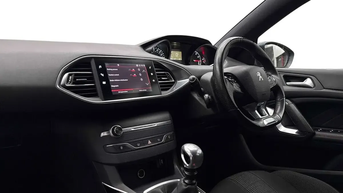 Used Peugeot 308 GT-line 2019 Grey Hatchback