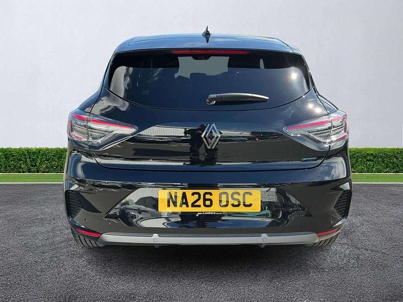 Used Renault Clio V Iconic Esprit Alpine 2026 Diamond black Hatchback