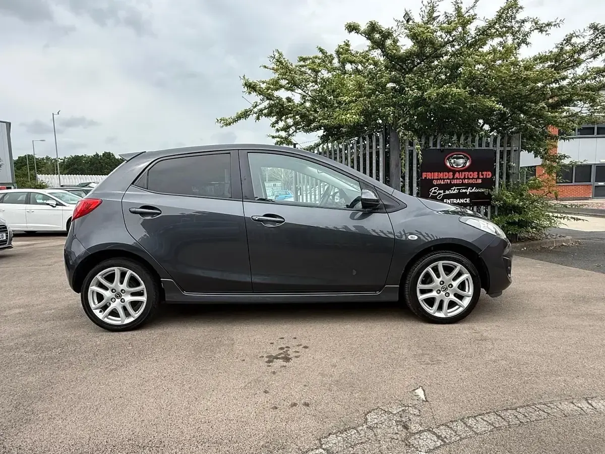 Used Mazda 2 2014 Grey Hatchback