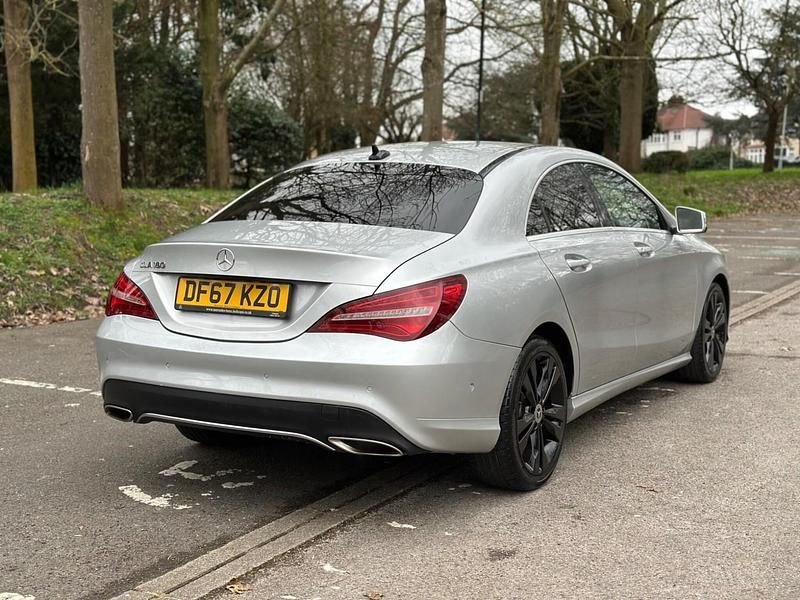 Used Mercedes CLA180 122 HP (89 kW) 2017 Silver Sedan