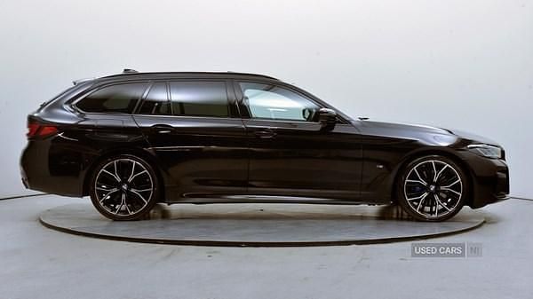 Used BMW 520 M Sport 187 HP (137 kW) 2023 Black Estate