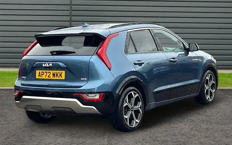 Used Kia Niro 182 HP (133 kW) 2023 Blue SUV