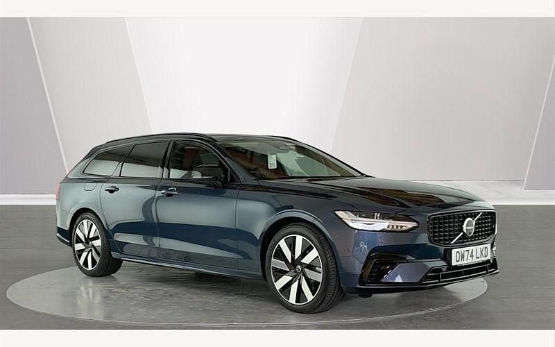 Used Volvo V90 Plus 349 HP (256 kW) 2025 Estate