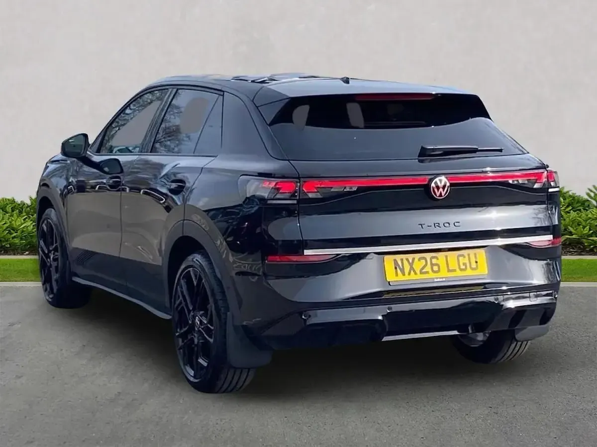 New VW T-Roc R-line 150 HP (110 kW) 2026 Black SUV