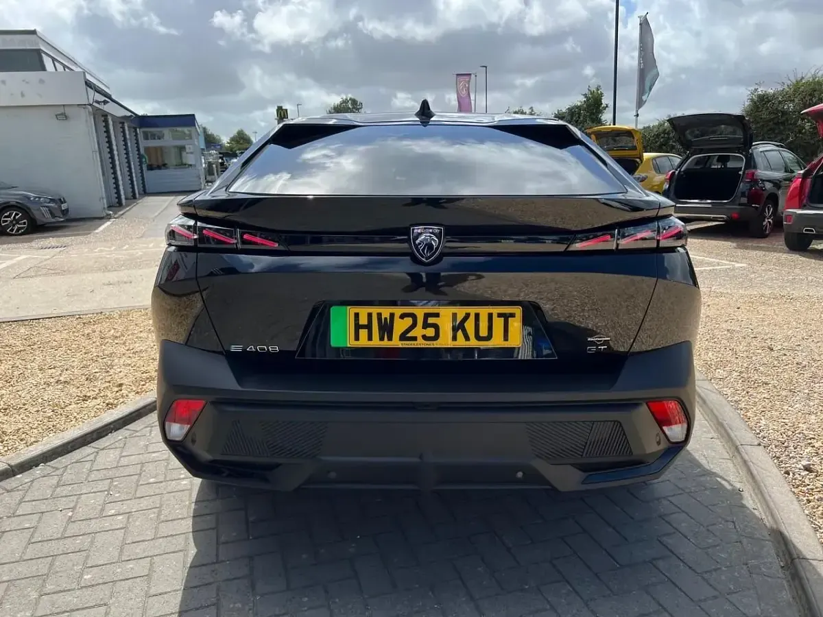 Used Peugeot e-408 GT 152 kW (207 HP) 2025 Black SUV