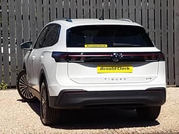 Used VW Tiguan Match 130 HP (95 kW) 2024 White SUV