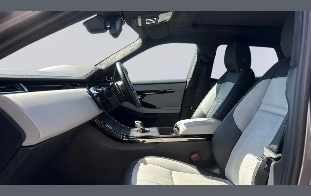 Used Land Rover Range Rover evoque Autobiography 200 HP (147 kW) 2024 Grey SUV