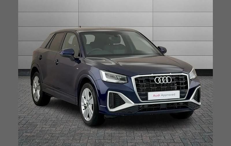 Used Audi Q2 S-Line 147 HP (108 kW) 2023 Blue SUV
