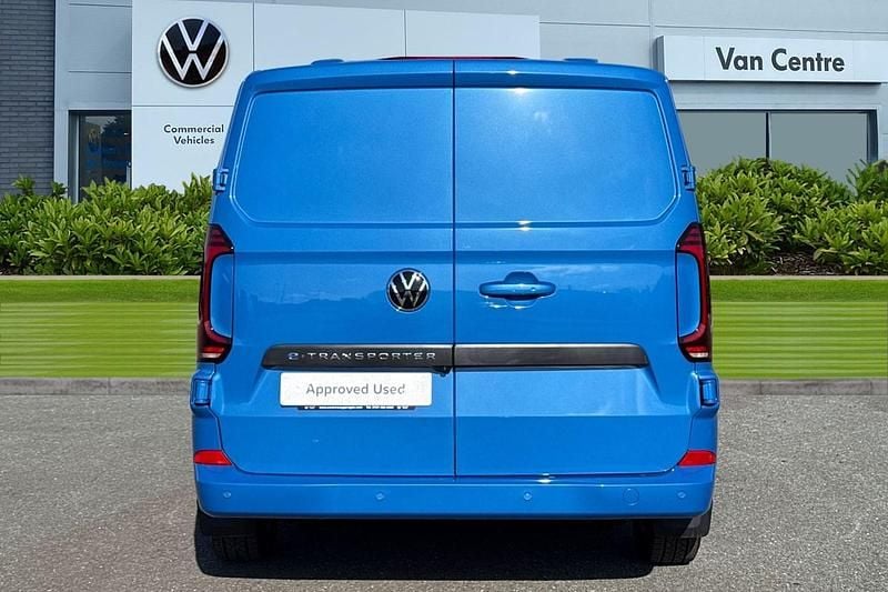 New VW Transporter Pro 160 kW (218 HP) 2025 Blue Van