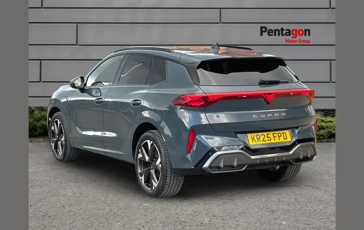 Used Cupra Terramar 200 HP (147 kW) 2025 Blue SUV