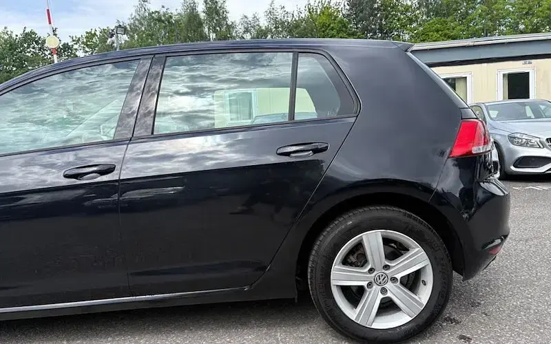 Used VW Golf VII Edition 110 HP (80 kW) 2016 Black Hatchback