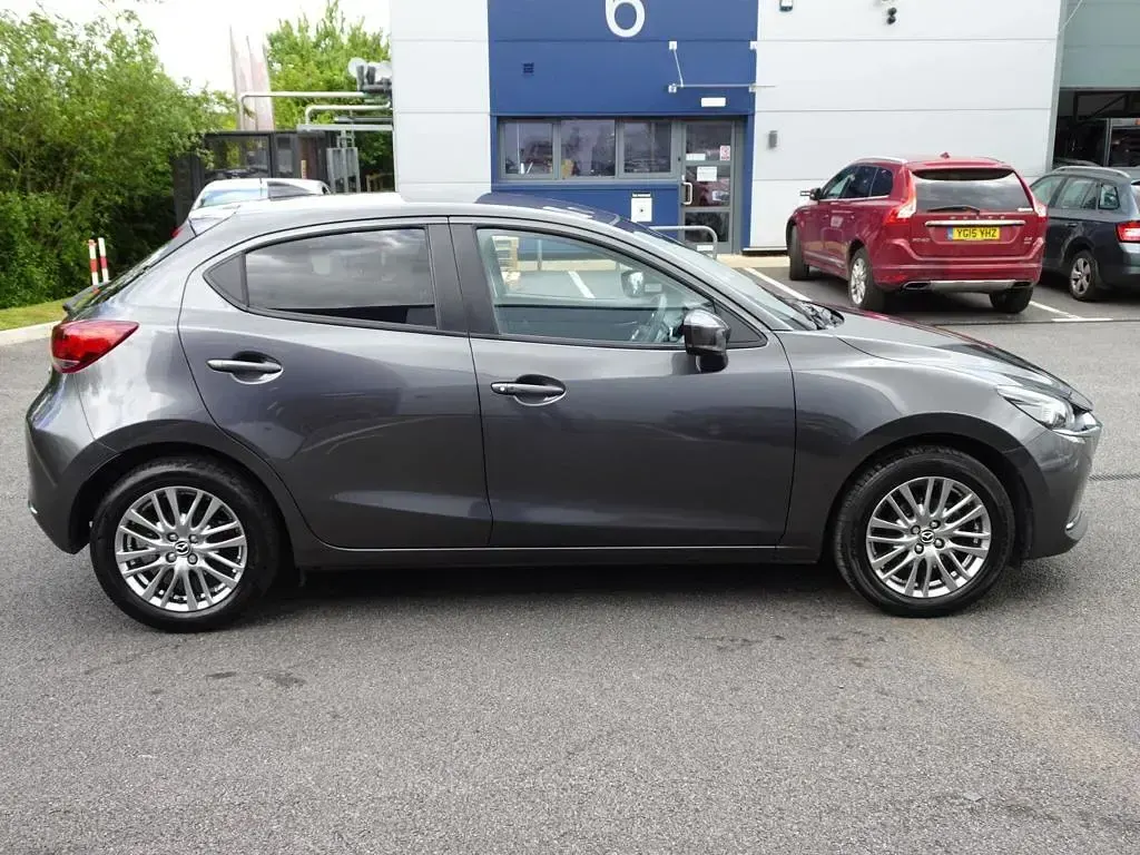 Used Mazda 2 Inclusive 116 HP (85 kW) 2023 Grey Hatchback