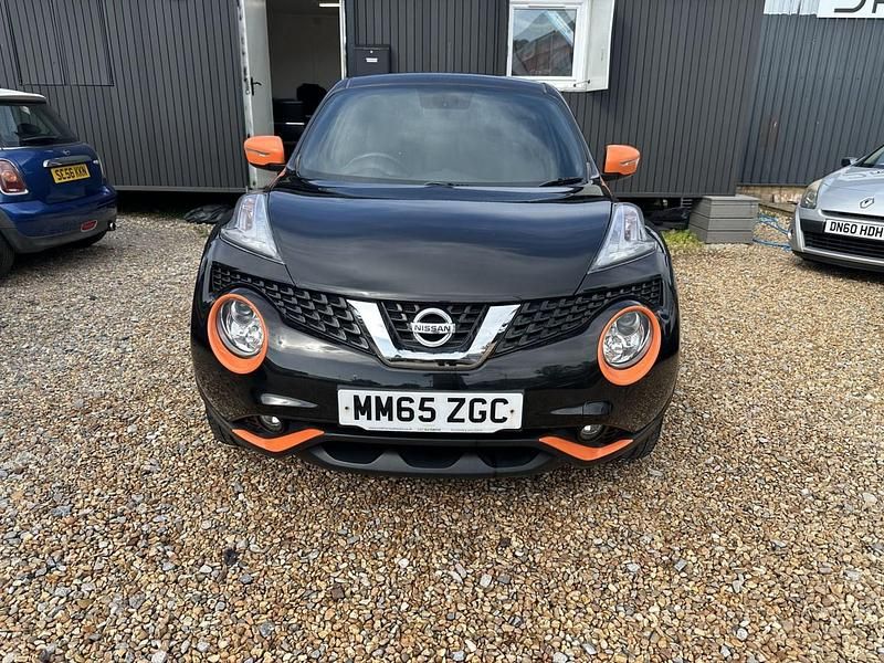 Used Nissan Juke N-Connecta 115 HP (84 kW) 2015 Black SUV