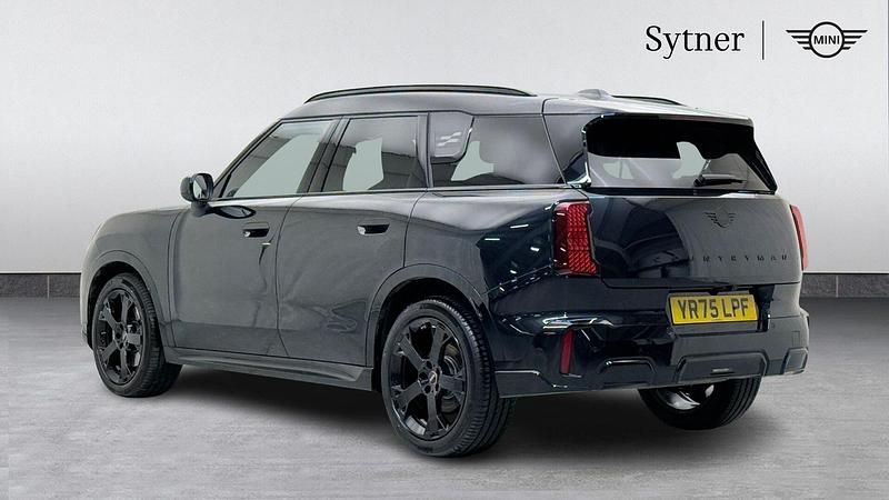 Used Mini Countryman 168 HP (123 kW) 2025 Black SUV
